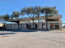 Robstown Plaza - Government Property