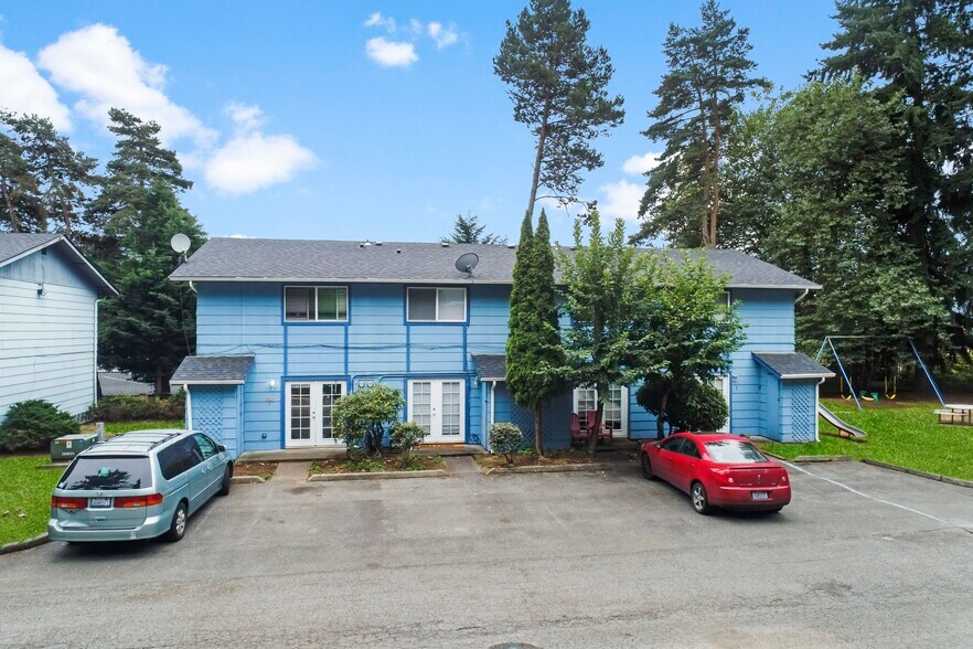 3207 Smokey Point Dr, Arlington, WA 98223