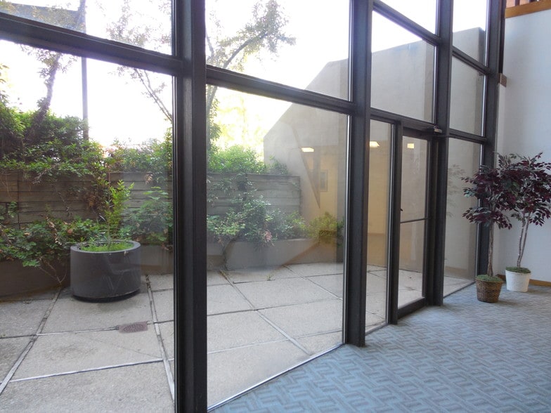 1815 S State St, Orem, UT for sale - Interior Photo - Image 2 of 15