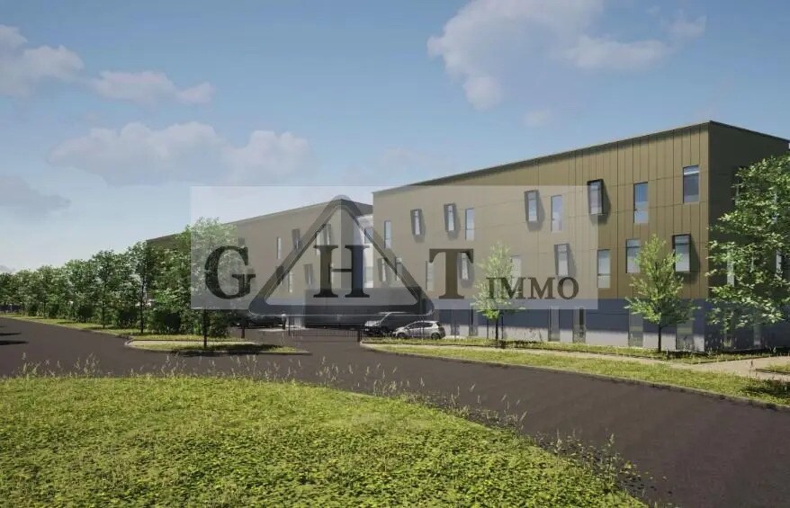 Industrial in Grigny for lease Building Photo- Image 1 of 3