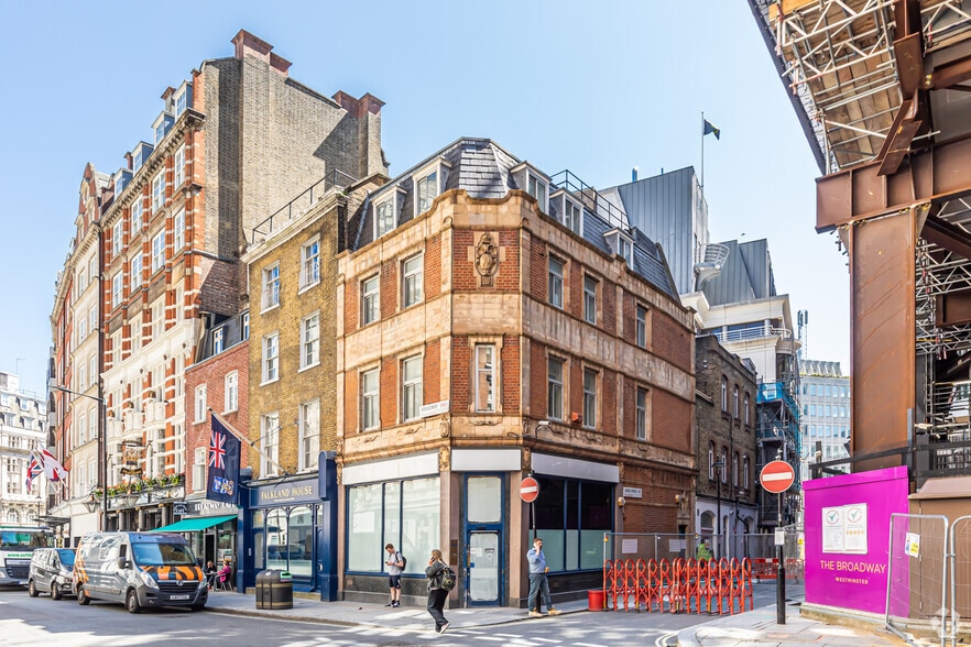 7-9 Dacre St, London for sale - Primary Photo - Image 1 of 1