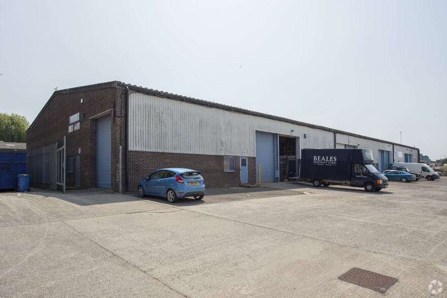 Gazelle Rd, Yeovil for lease - Building Photo - Image 3 of 5