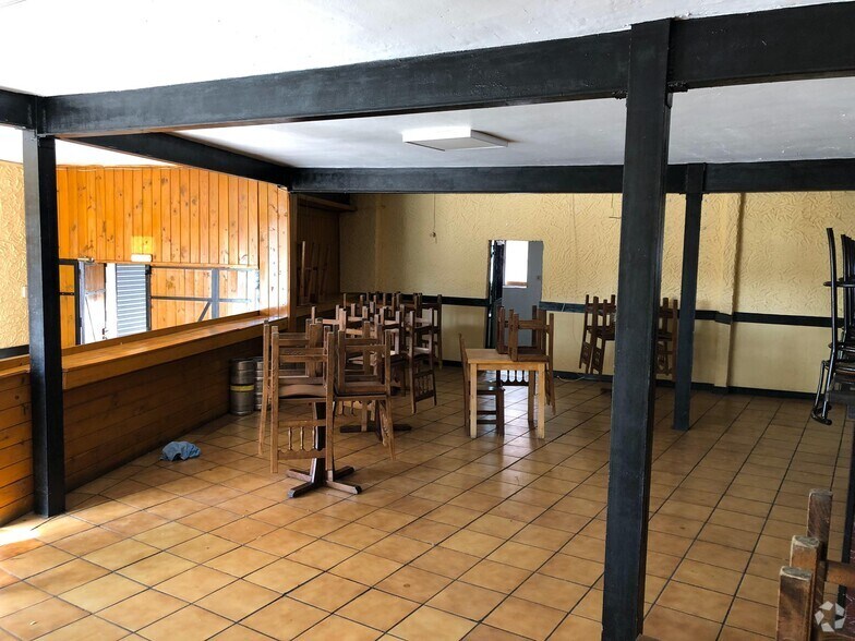 Avenida de la Paz, 27, Orusco de Tajuña, Madrid for sale - Building Photo - Image 2 of 18