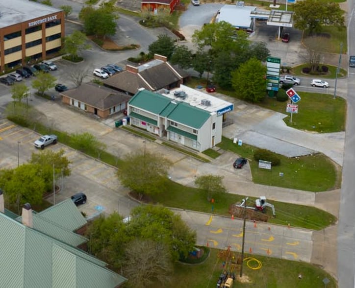 700 Covington Ctr, Covington, LA for lease - Building Photo - Image 2 of 3