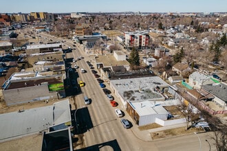 9306-9310 111 Av NW, Edmonton, AB - AERIAL map view