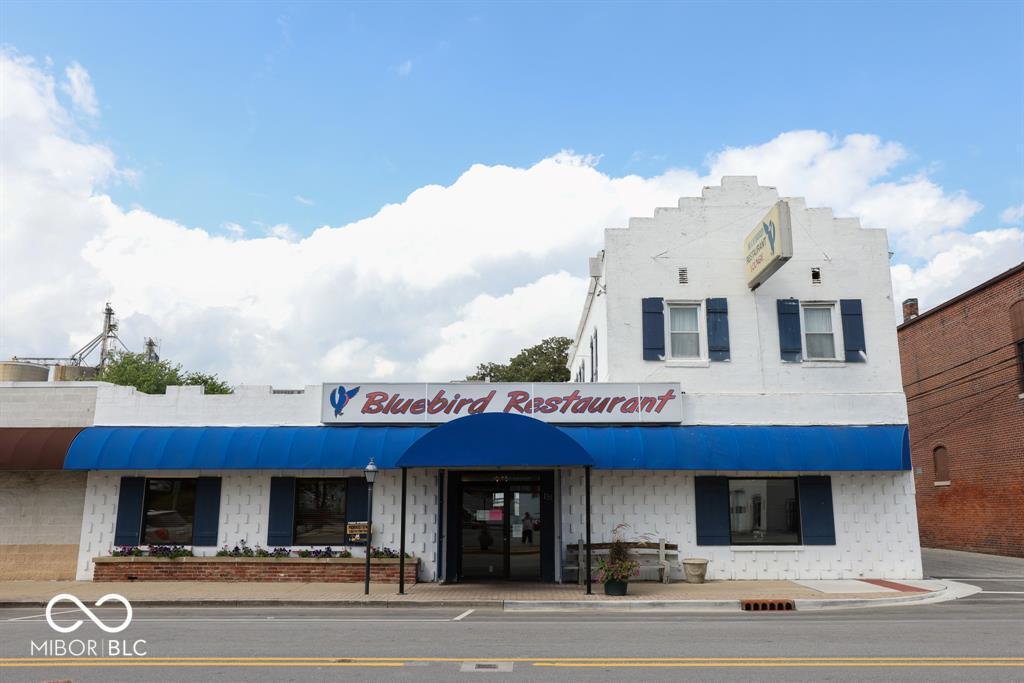 158 E Main St, Morristown, IN for sale Primary Photo- Image 1 of 1