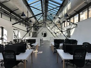 Coworking Space in Paris for lease Interior Photo- Image 1 of 15