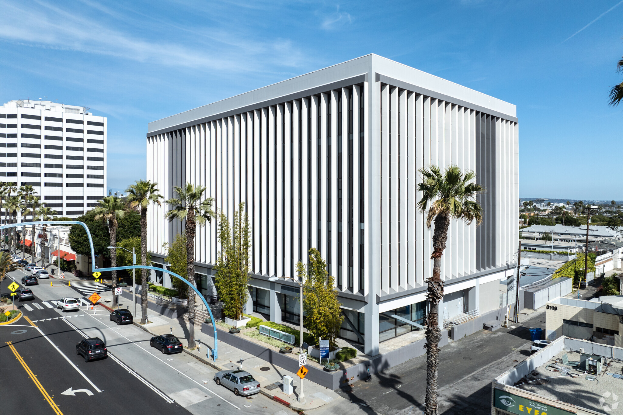 3130 Wilshire Blvd, Santa Monica, CA for lease Primary Photo- Image 1 of 16