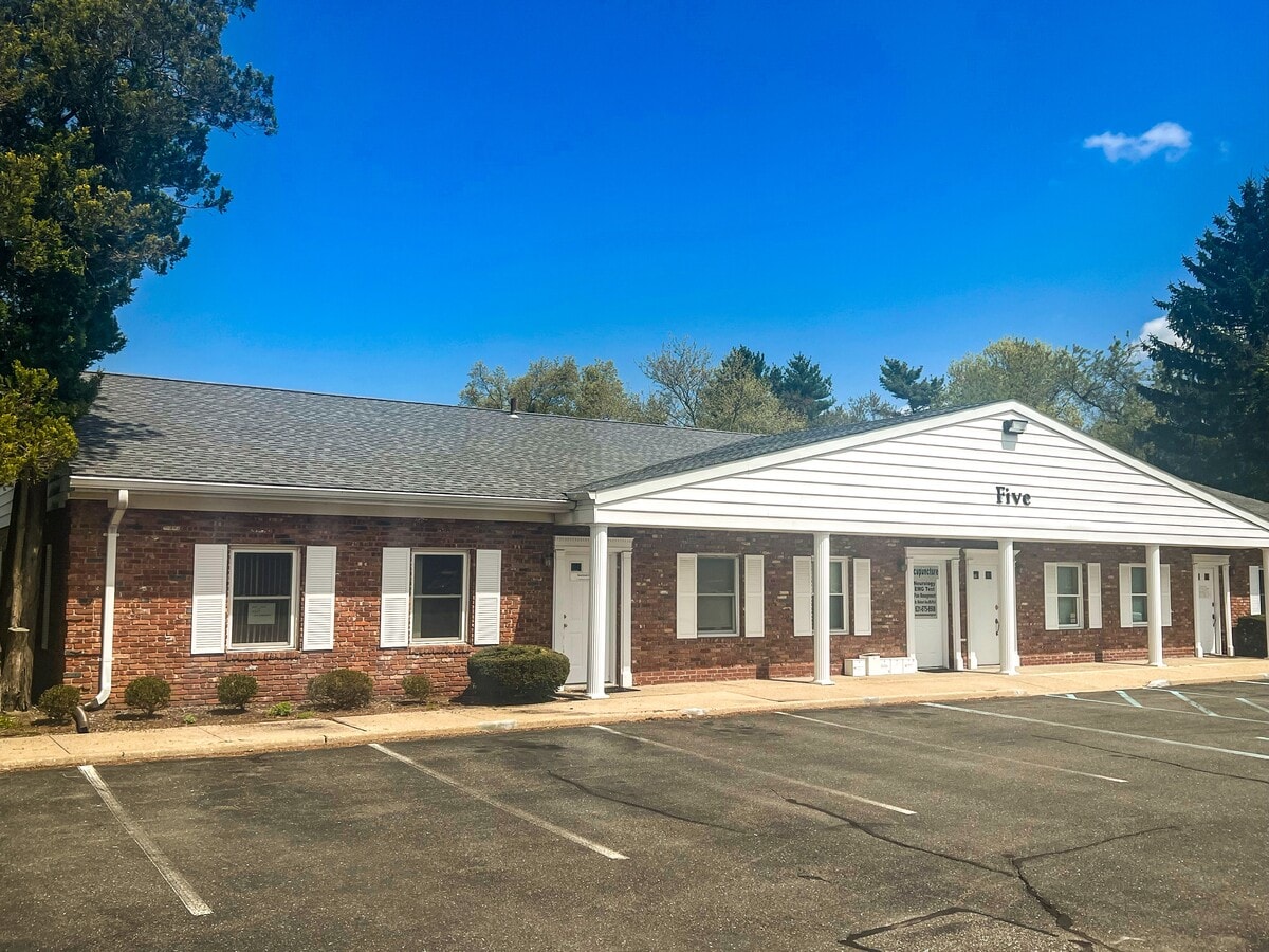2500 Nesconset Hwy, Stony Brook, NY 11790 Office for Sale