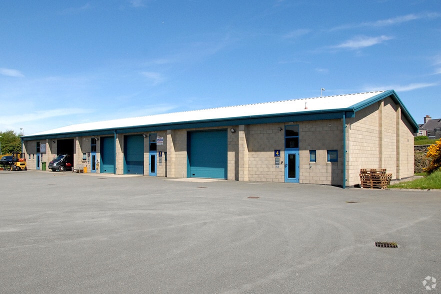 Ffordd Porth Lechog, Amlwch for lease - Building Photo - Image 3 of 3