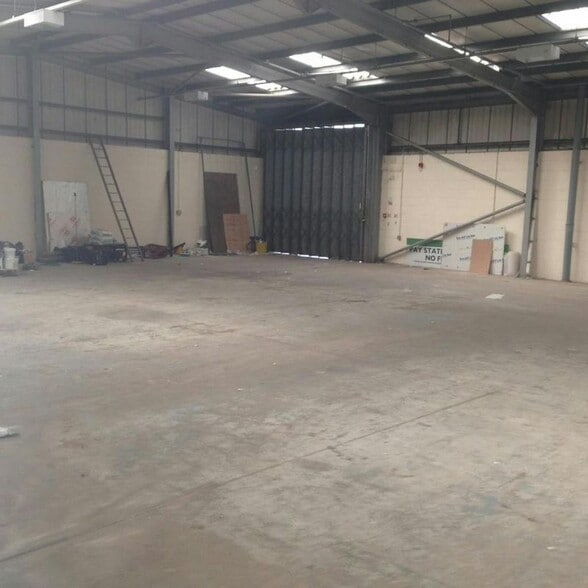 Royle Barn Rd, Rochdale for lease - Building Photo - Image 3 of 5