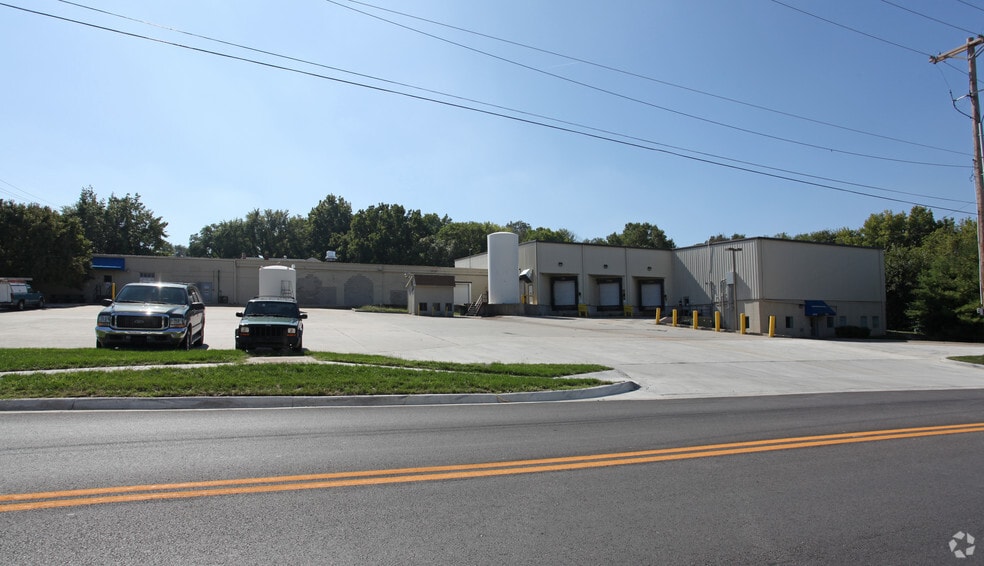 1510 S 42nd St, Kansas City, KS for lease - Building Photo - Image 3 of 12