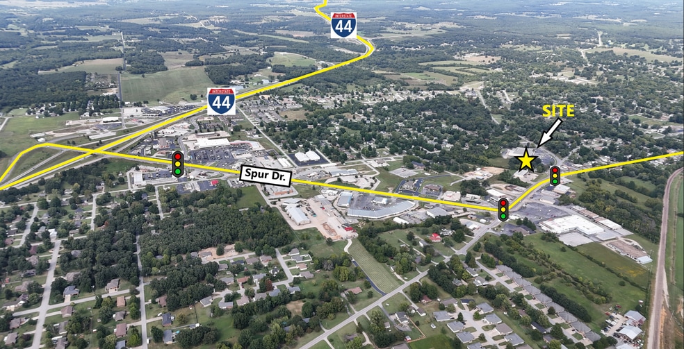 801 W Washington St, Marshfield, MO for sale - Building Photo - Image 2 of 5