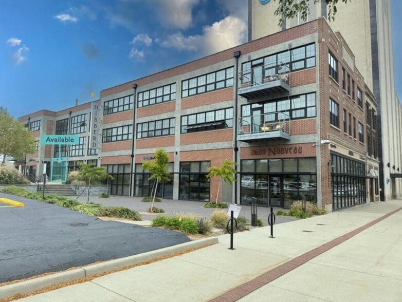 321 S Main St, South Bend, IN for lease - Building Photo - Image 2 of 11