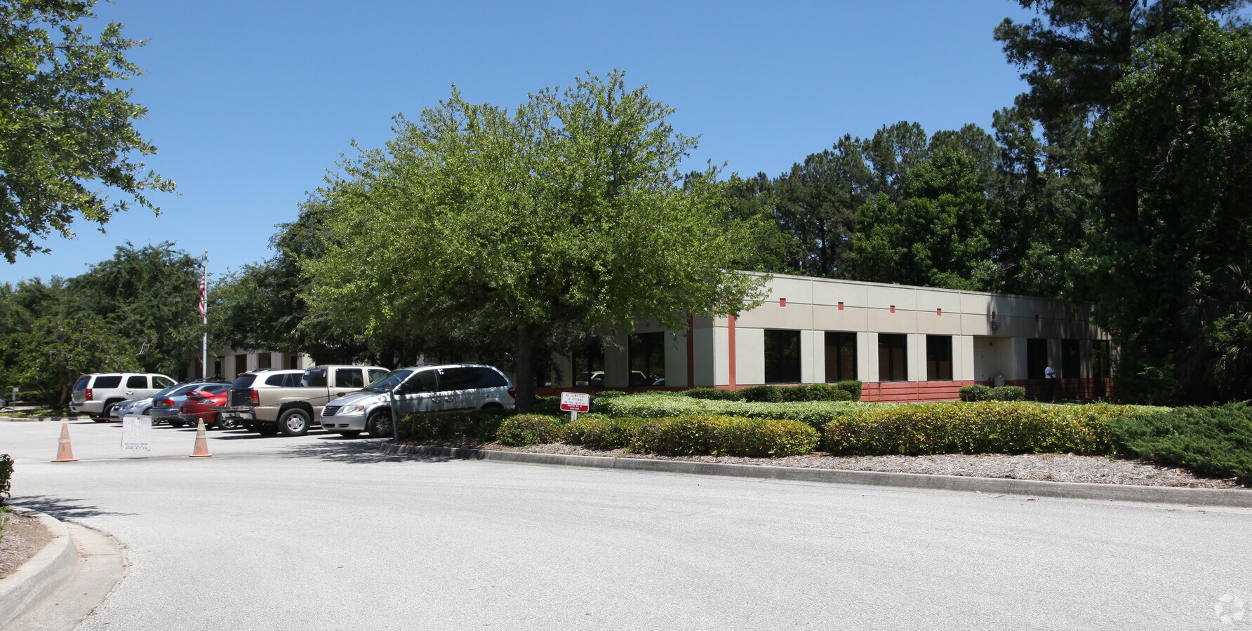 4121 Southpoint Blvd, Jacksonville, FL 32216