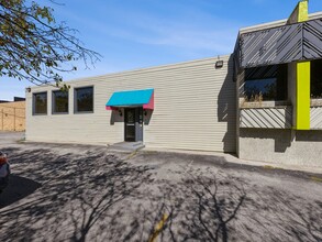 217 S Duff Ave, Ames, IA for lease Building Photo- Image 2 of 19