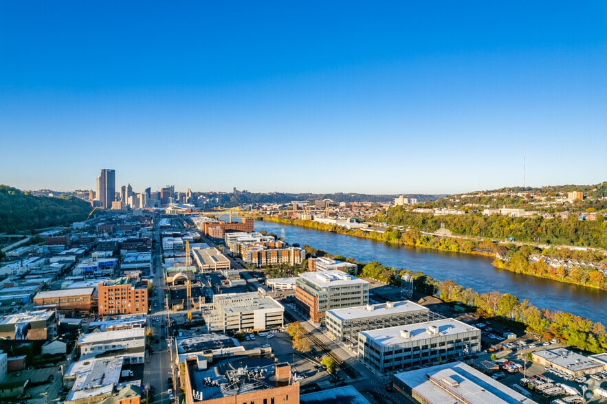 2865 Railroad St, Pittsburgh, PA for lease - Aerial - Image 1 of 1
