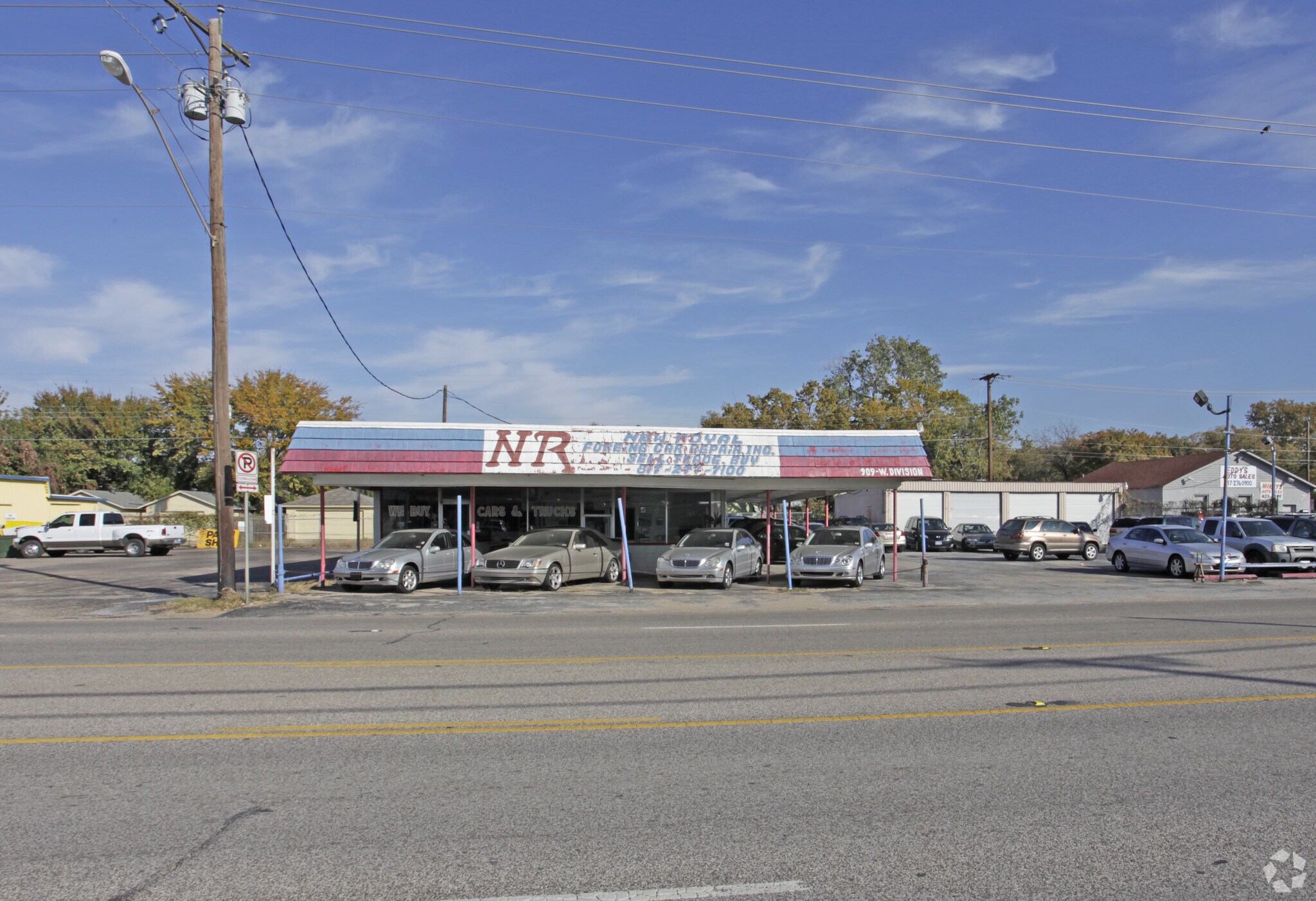 909 W Division St, Arlington, TX for sale Primary Photo- Image 1 of 1