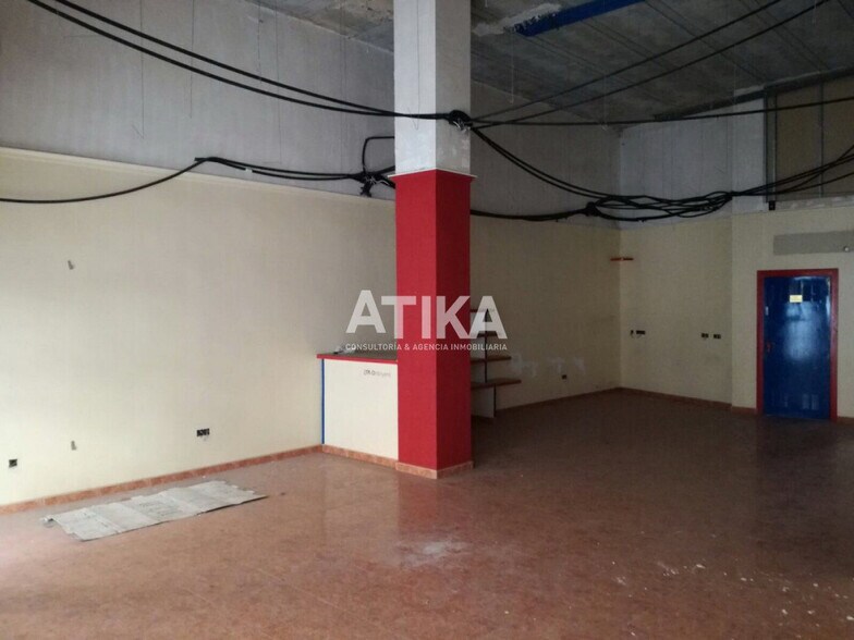 Retail in Ontinyent for lease - Building Photo - Image 3 of 13