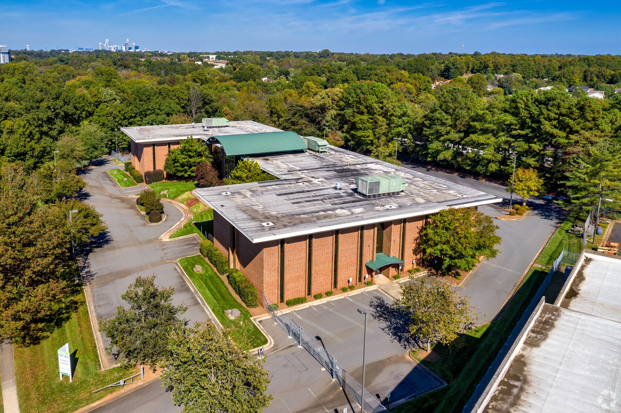 500 Archdale Dr, Charlotte, NC 28217 Office for Sale