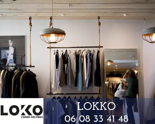 Retail in Pau for lease Interior Photo- Image 1 of 3