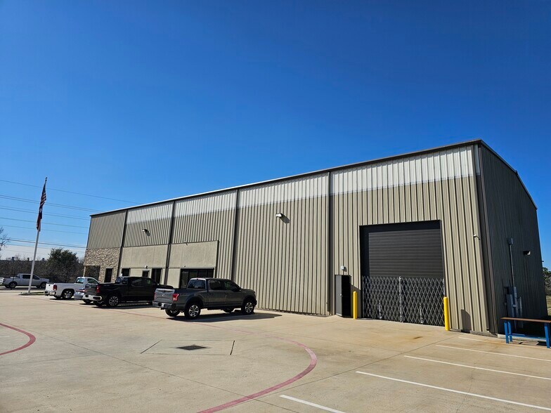 21315 Inverness Forest Blvd, Houston, TX 77073 Flex for Lease