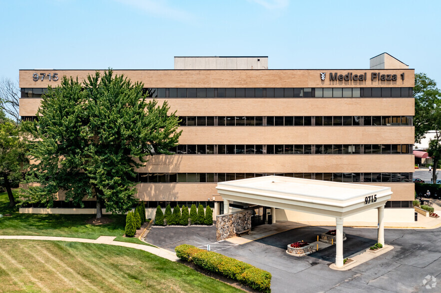 9715 Medical Center Dr, Rockville, MD for lease - Building Photo - Image 2 of 3