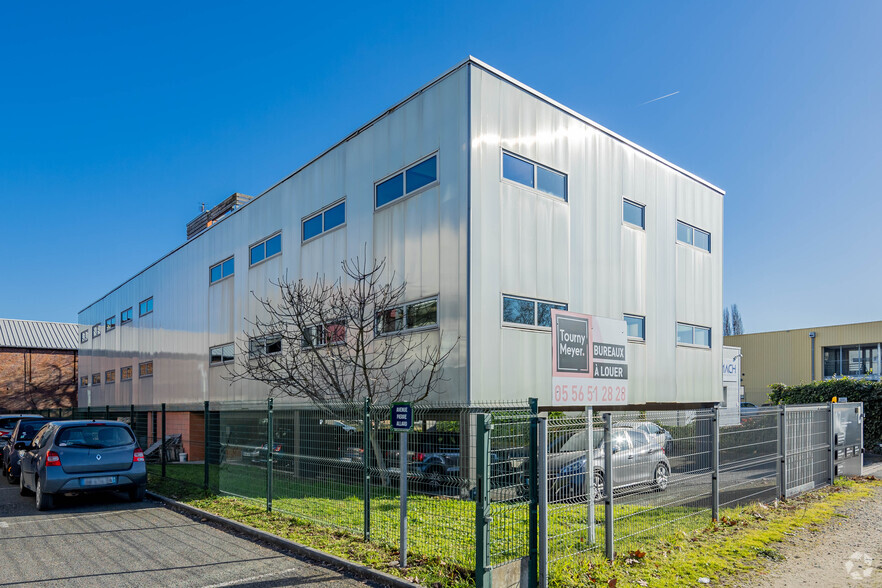 17 Rue Du Commandant Cousteau, Bordeaux for lease - Primary Photo - Image 1 of 3