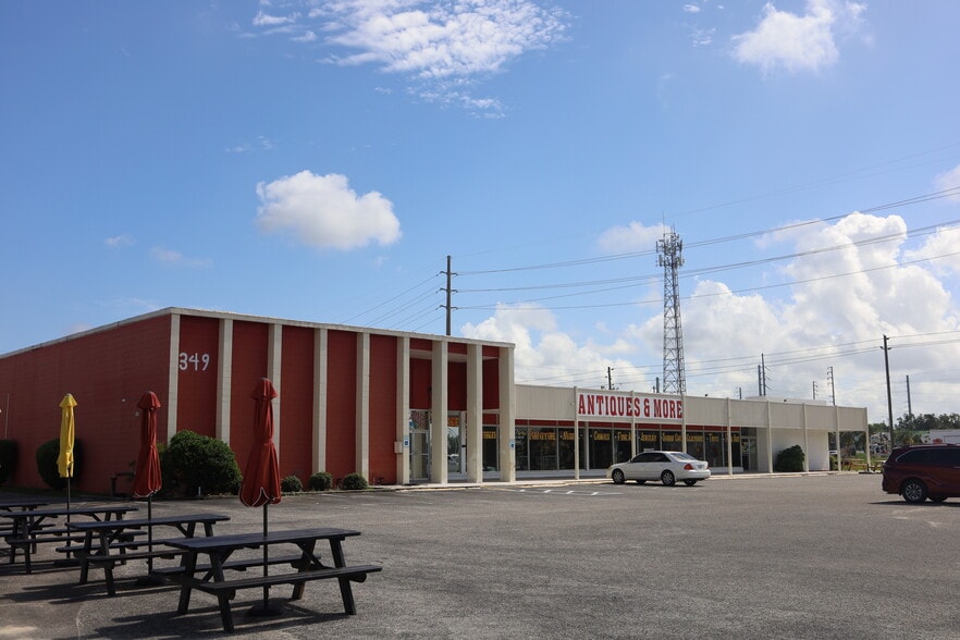 Prime Commercial Portfolio Eustis portfolio of 2 properties for sale on LoopNet.com - Building Photo - Image 2 of 12