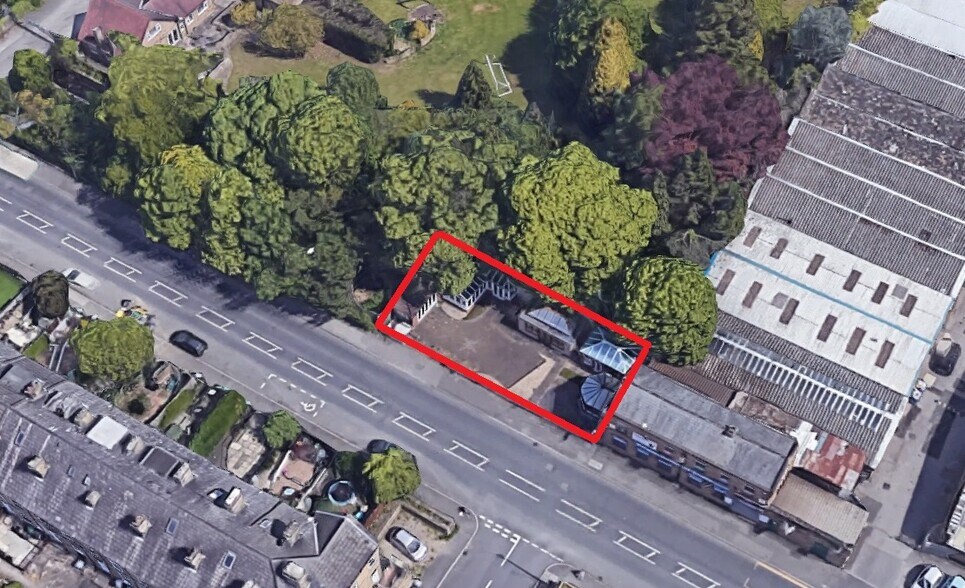 B634 Bradford Road Rd, Batley, WYK WF17 8HF