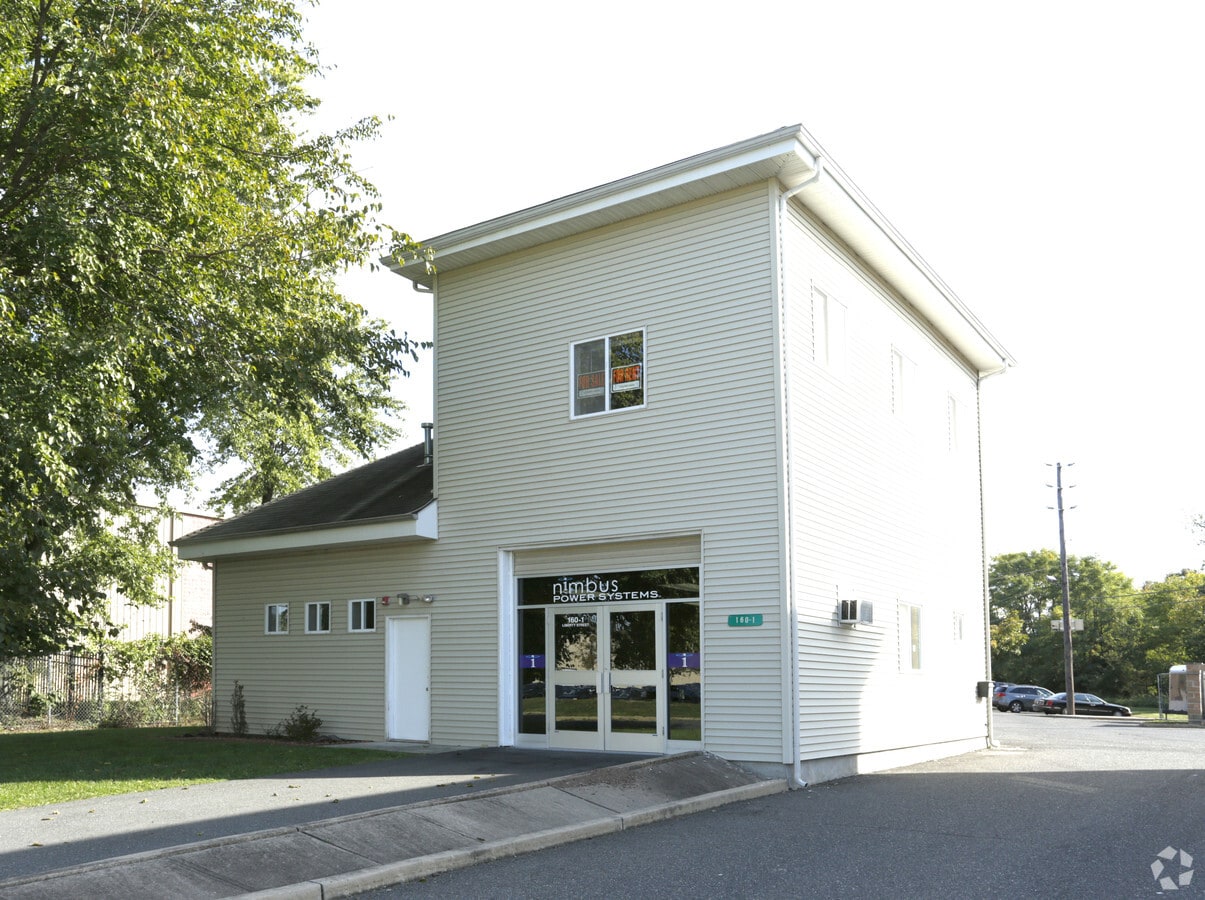 160 1 Liberty St Metuchen Nj 08840 Loopnet Com