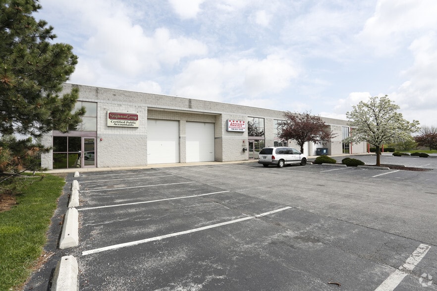 15416-15420 S 70th Ct, Orland Park, IL for lease - Building Photo - Image 1 of 21