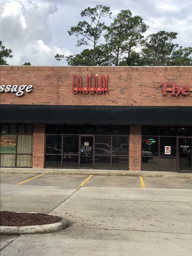 4070 Nelson Rd, Lake Charles, LA 70605