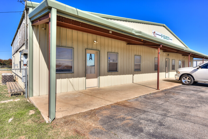 4159 E University Ave, Georgetown, TX for sale - Building Photo - Image 3 of 36