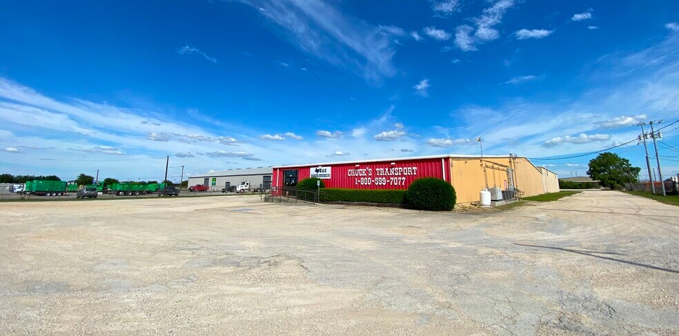 5655 S Interstate 35, New Braunfels, TX for sale - Building Photo - Image 1 of 1