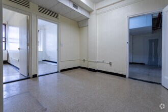 89-31 161st St, Jamaica, NY for lease Interior Photo- Image 2 of 6