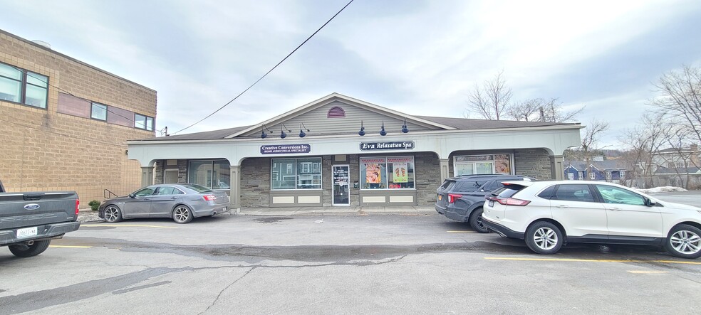 120-122 E Seneca St, Manlius, NY for lease - Building Photo - Image 1 of 5