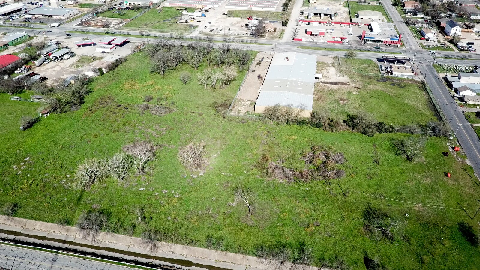 1324 LA SALLE Ave, Waco, TX 76706