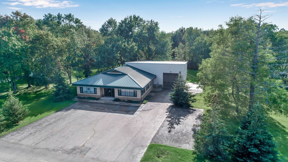 7620 Seneca St, East Aurora, NY for sale - Building Photo - Image 1 of 1