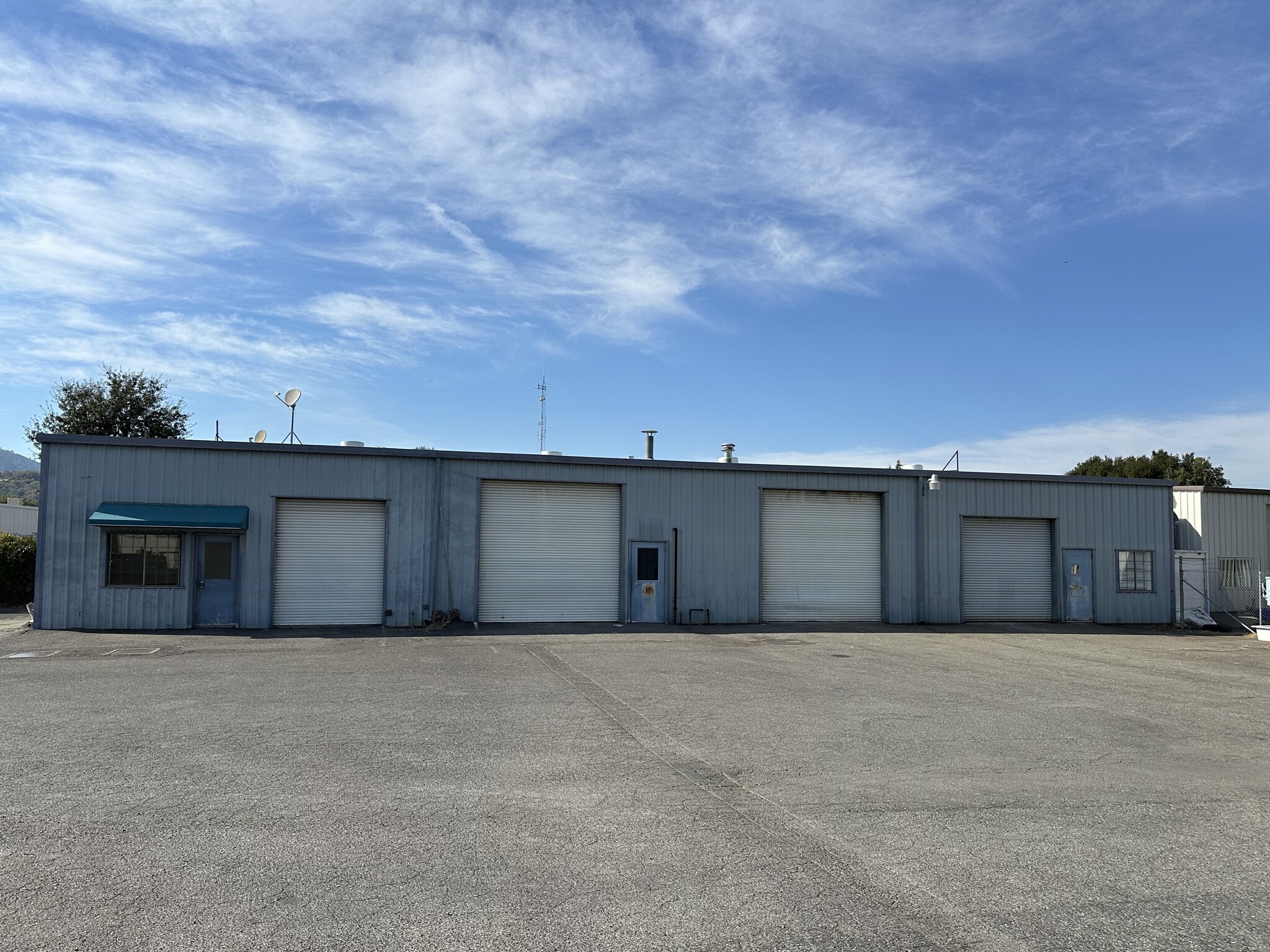 2020 Industry Rd, Ukiah, CA for lease Building Photo- Image 1 of 8