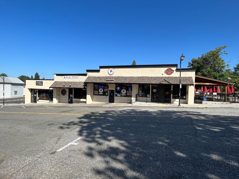 750-780 Lincoln Way, Auburn, CA for sale - Building Photo - Image 1 of 1