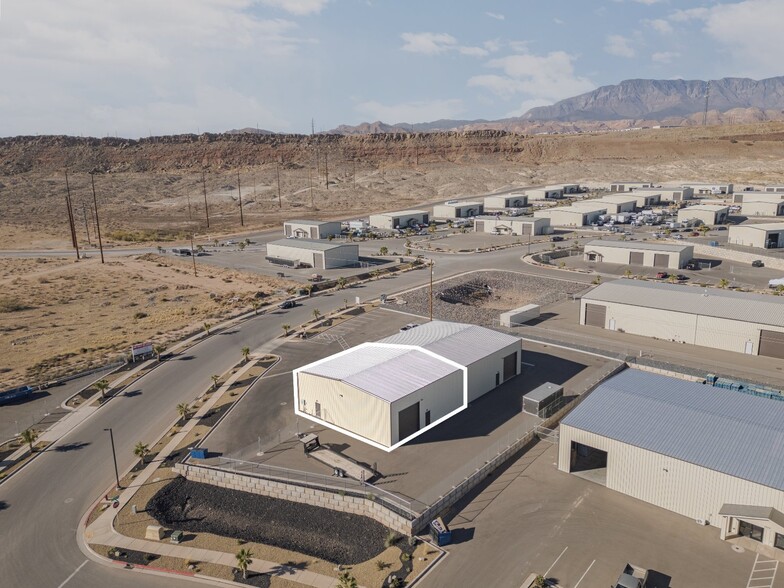 839 S Regional Park Rd, Hurricane, UT for lease - Building Photo - Image 2 of 5