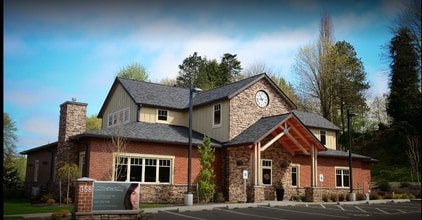 358 Front Ave NW, Castle Rock, WA for lease Building Photo- Image 1 of 3