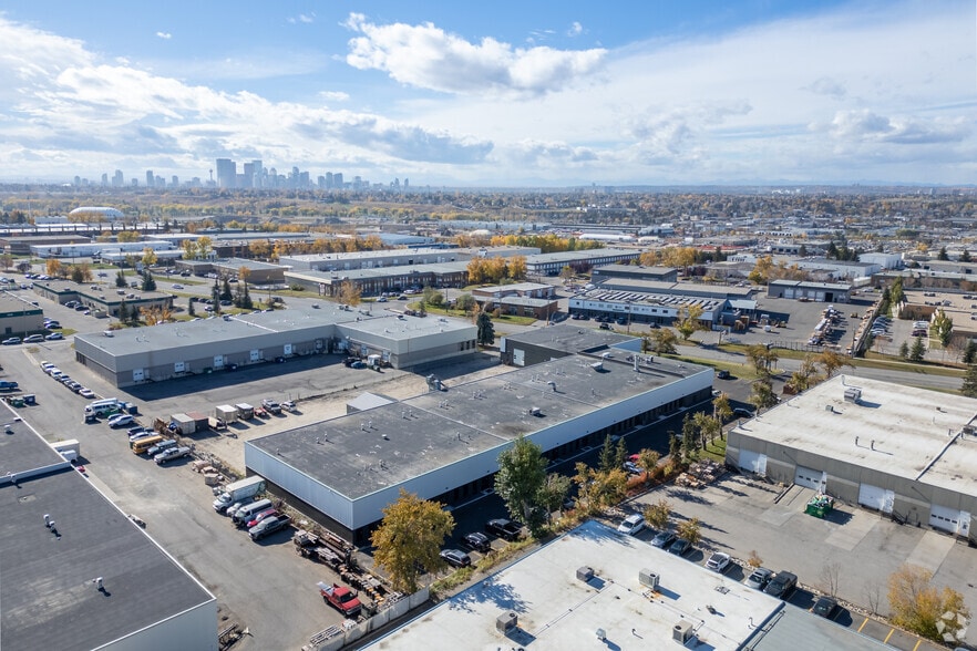 4216 12th St NE, Calgary, AB for lease - Aerial - Image 2 of 2