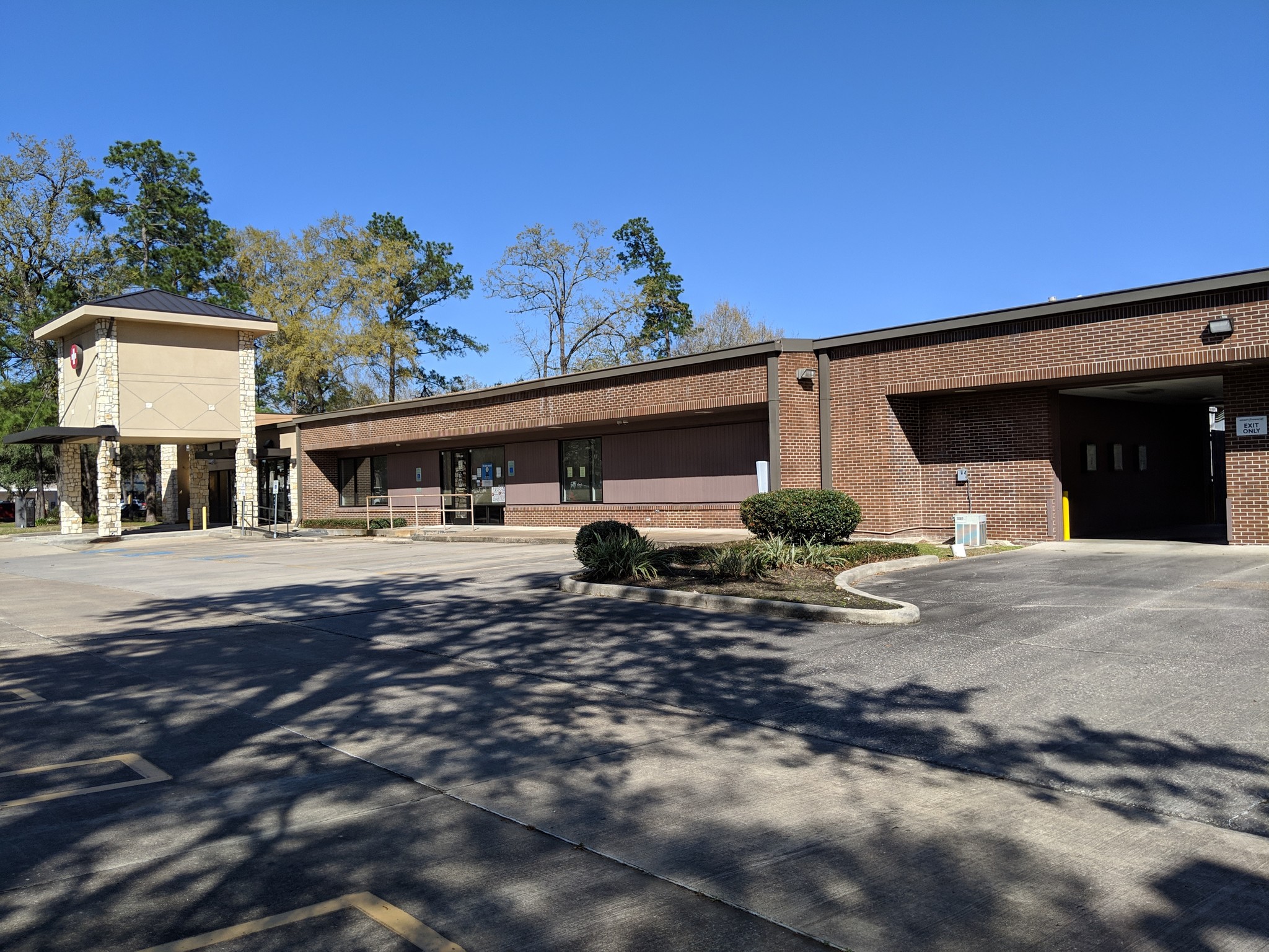 1120 Kingwood Dr, Kingwood, TX for sale Building Photo- Image 1 of 1