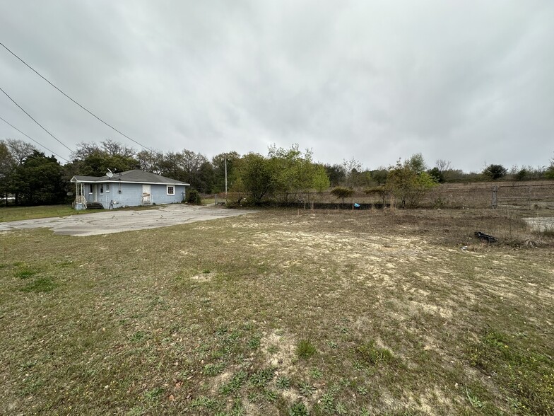 1009 Main St, West Columbia, SC for sale - Building Photo - Image 3 of 9