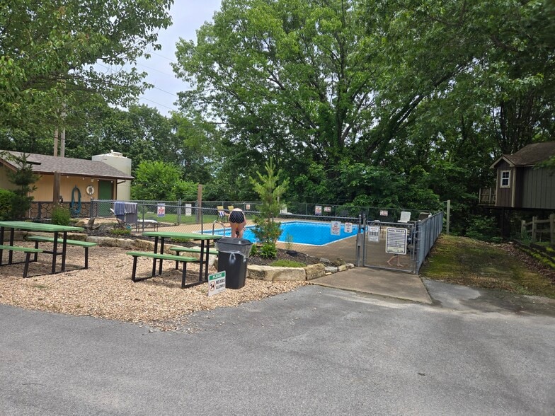 159 Acorn Acres Ln, Branson West, MO for sale - Building Photo - Image 3 of 24