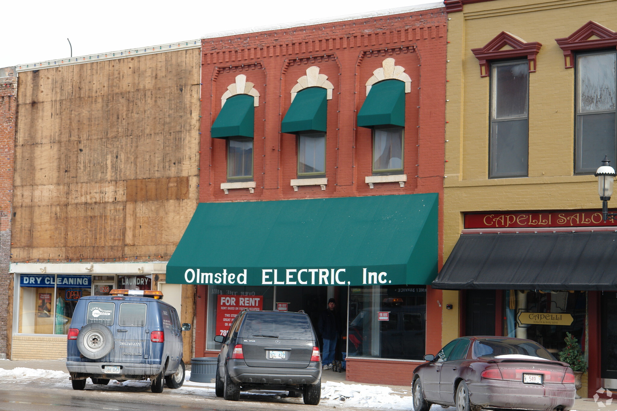 127 S Main St, Ottawa, KS for sale Primary Photo- Image 1 of 1