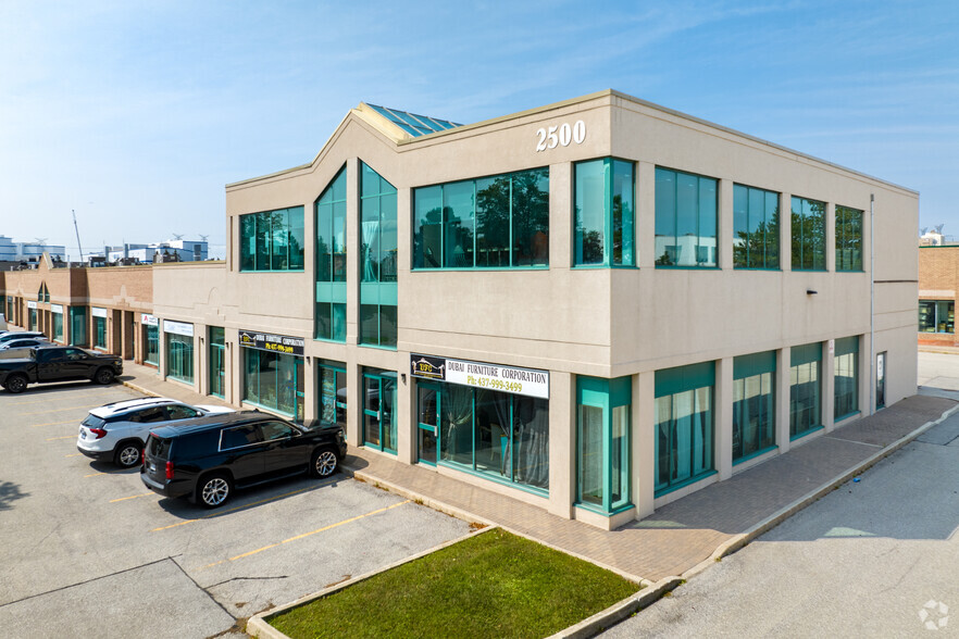 2500 Meadowpine Blvd, Mississauga, ON for lease - Primary Photo - Image 1 of 3