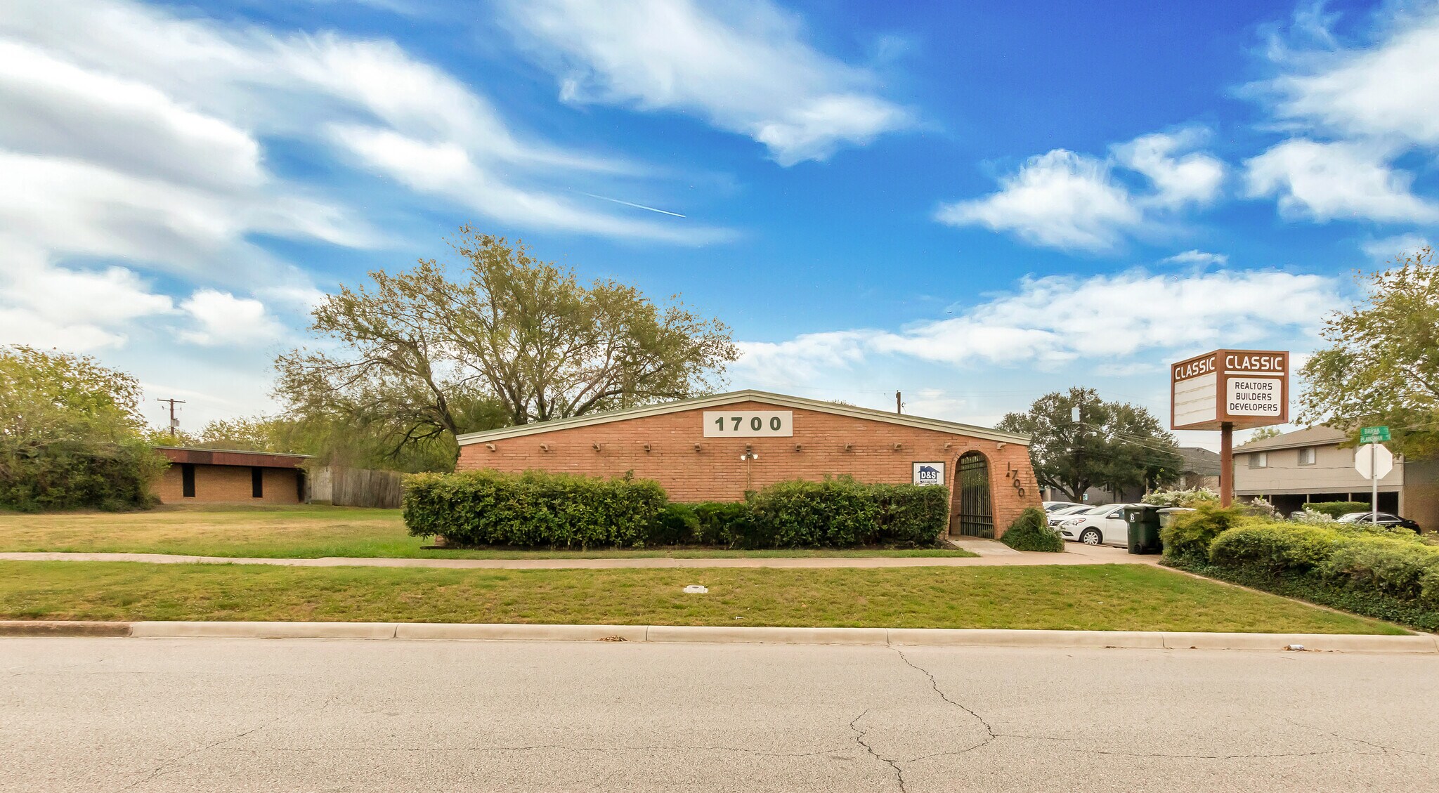 1700 Barak Ln, Bryan, TX for sale Building Photo- Image 1 of 1